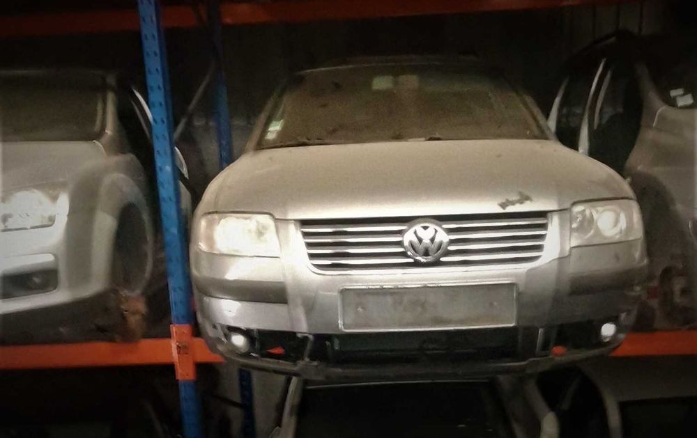 VW PASSAT 1.9 TDI B5 F2 PARA PEÇAS