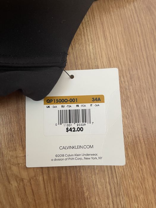 Бюстгалтер Calvin Klein, 75 А