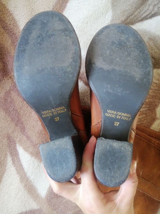 Чоботи, чобітки шкіряні