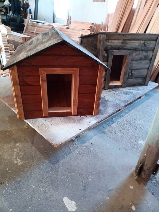 Буди для собак з дерева