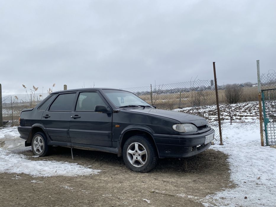 Машина на ходу є косметичні нюанси по кузову