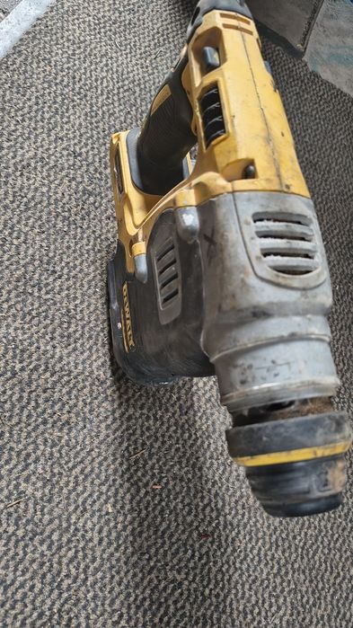 Wiertarka udarowa DeWalt DCH273