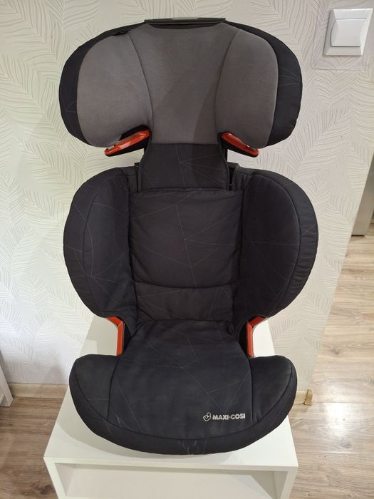 Fotelik samochodowy Maxi Cosi Rodifix Airprotect 15-36kg