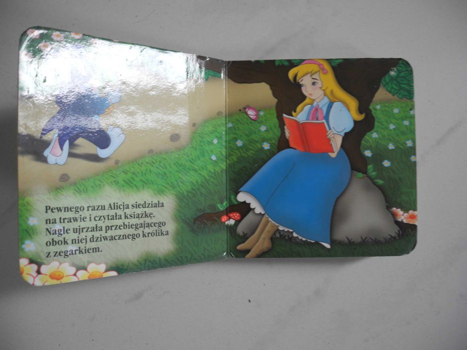 Pucio plus Alicja w krainie czarów - pogrubione strony mały format plus Puzzle