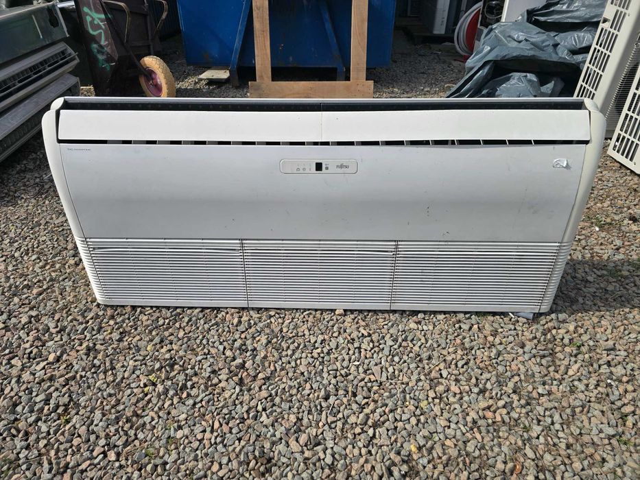 sprzedam używane klimatyzatory FUJITSU AOYG45LETL o mocy 14,0/16,2 kW