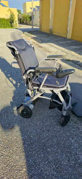 Cadeira de rodas eletrica