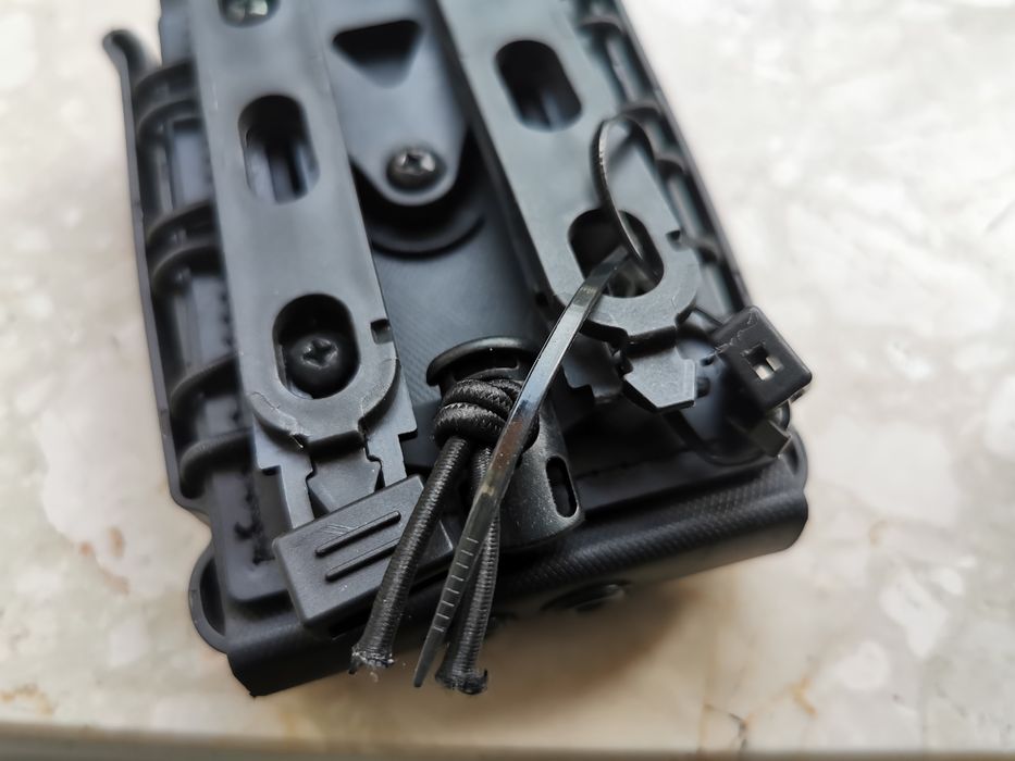 2 ładownice karabinowe