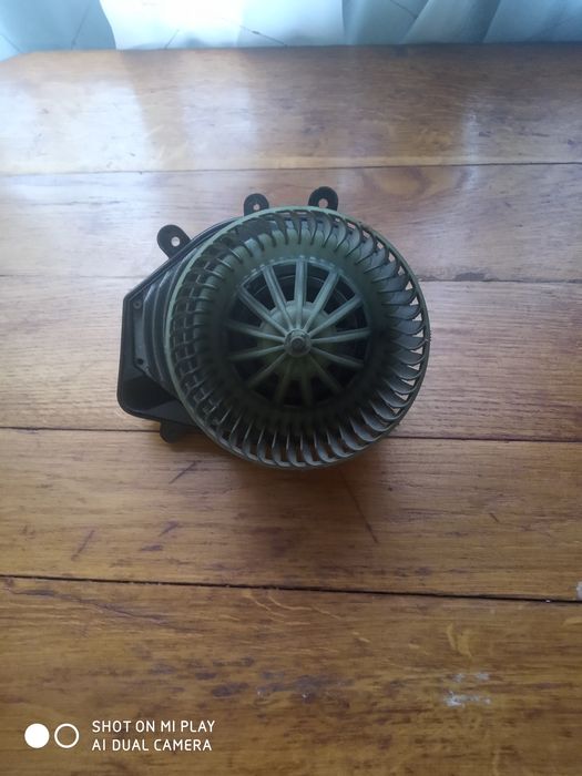 Моторчик пічки Пассат б5