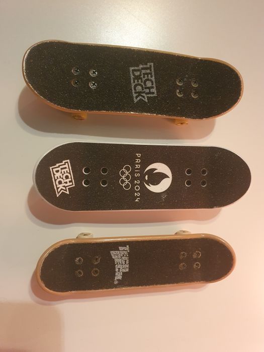 Tech Deck deski fingerboard plus płonąca beczka