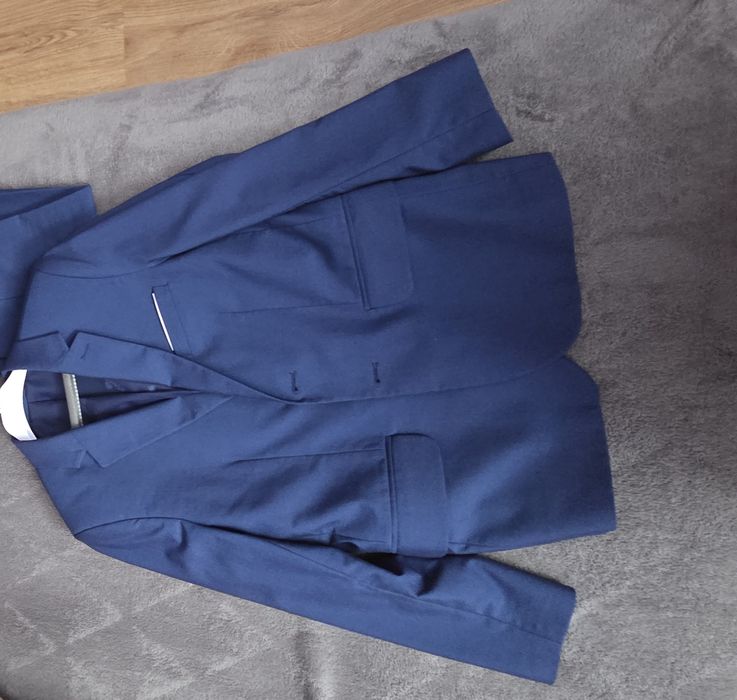 Garnitur komunijny rozmiar 146 xl