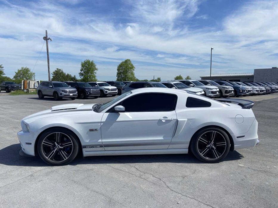 Ford Mustang      2014