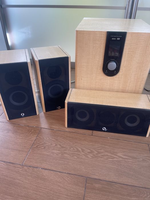 Домашній кінотеатр SVEN 5.1 з сабвуфером (повний комплект)