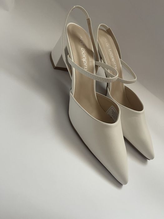 Buty na obcasie
