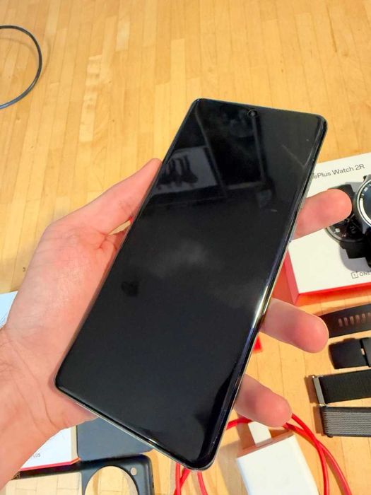 OnePlus 12 16/512 GB Global esim Green + OnePlus Watch 2R | stan idealny | europejska dystrybucja | flowy emerald