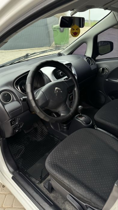 CITROEN C-ZERO 2013 рік чудовому стані!