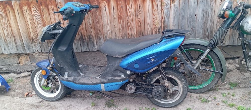 Продам.два мопеда