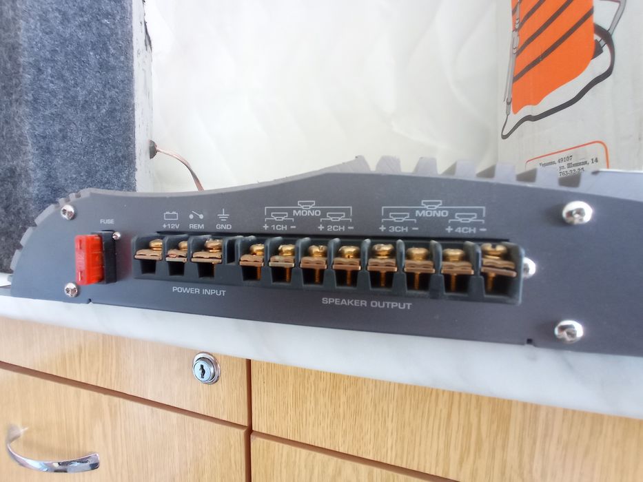 Мощный комплект Power Acoustik PS4-600 + 10" сабвуфер (600 Вт) / Готовый бас в машину