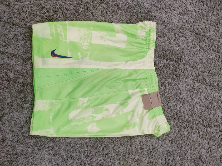 Жіночі шорти Nike F.C. Barcelona 2024/25 Stadium Third (FQ2241-701)