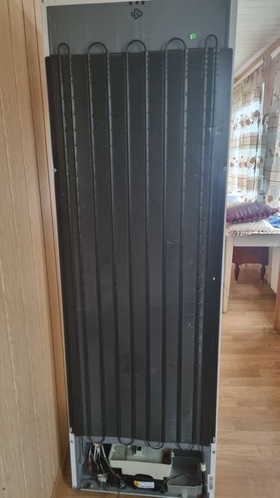 Холодильник б/в. Виробництво Німеччина