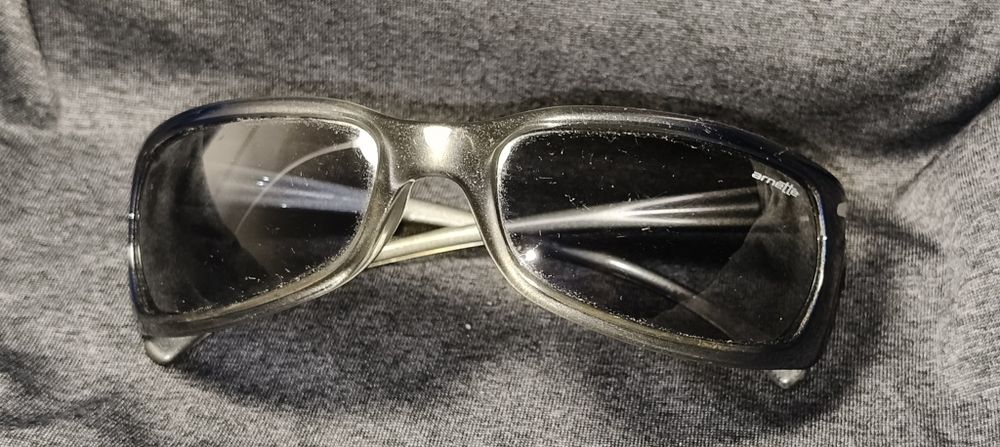 Óculos de sol Arnette