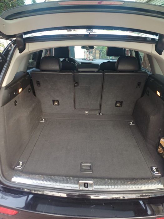 Продам автомобіль AUDI Q5