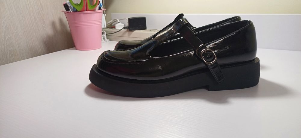 Туфлі  39 р. (Устілув  25 см.)