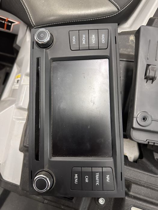 Radio full link navi leon 3 5f jednostka nawigacja