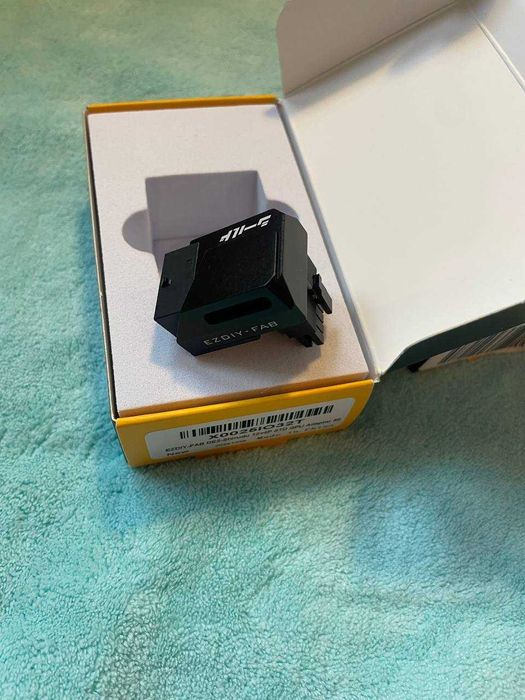 Adapter Kątowy 90 Stopni ezdiy-fab 12vhpwr (12+4 pin) z51
