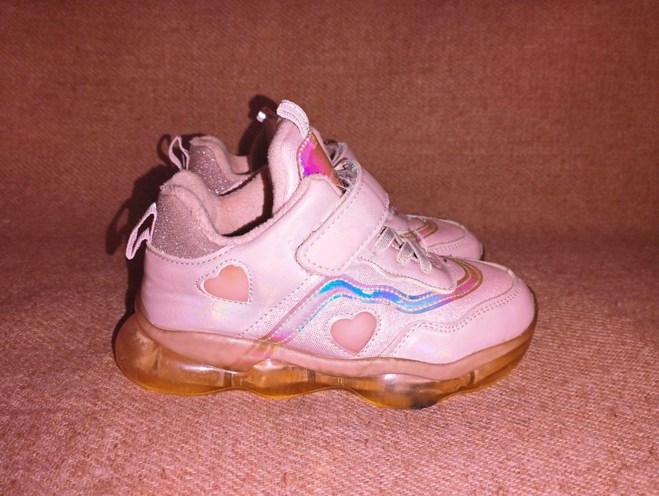 Кроссовки Clibee. Румуния. Размер 30, стелька 19 см