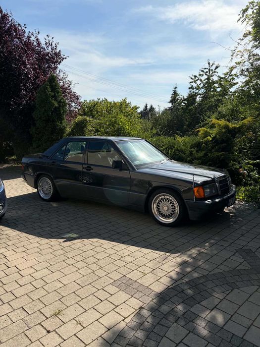 Mercedes-Benz Seria 190