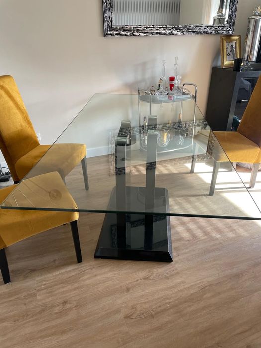 Mesa de sala de vidro