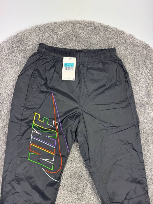 Штаны Nike нейлонові