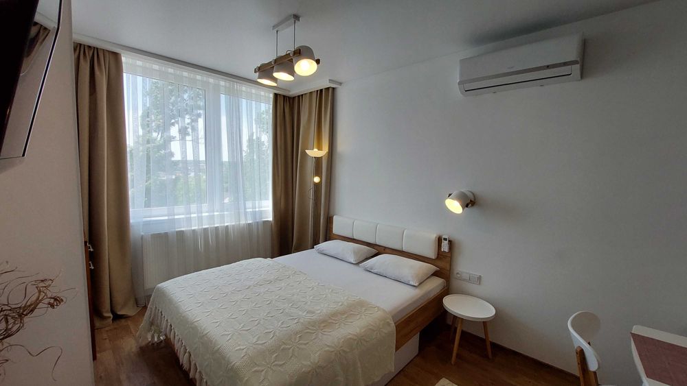 Апартаменти  Новий ремонт Центр Парковка Подобова оренда Family Estate