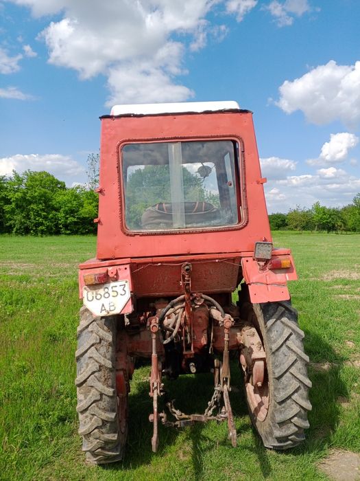 Продам трактор т25