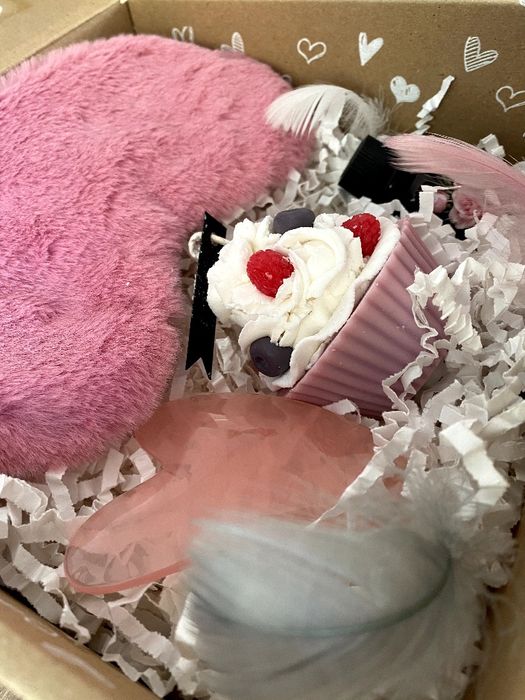 Box / zestaw prezentowy na Walentynki / Dzień Kobiet