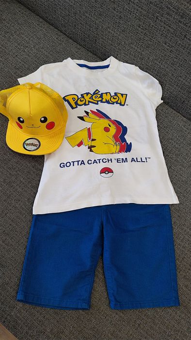 Продам комплект шорти Waikiki і футболки , бейсболка Покемон.