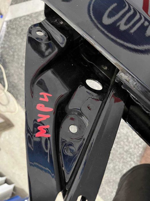 Двері передні праві Tesla Model,Y PBSB (MYP4)