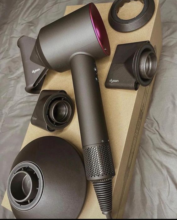 Dyson supersonic hd08 secador