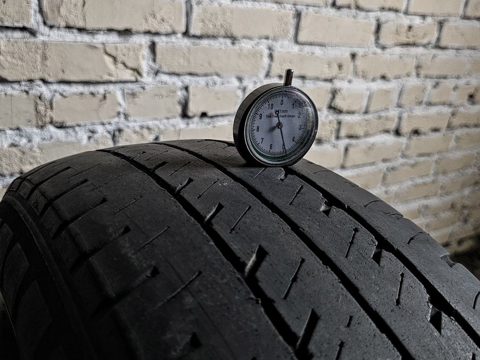 Пара 215/65R16C Vredestein | 5mm | 2018 | Holland | Преміум шини/Ідеал