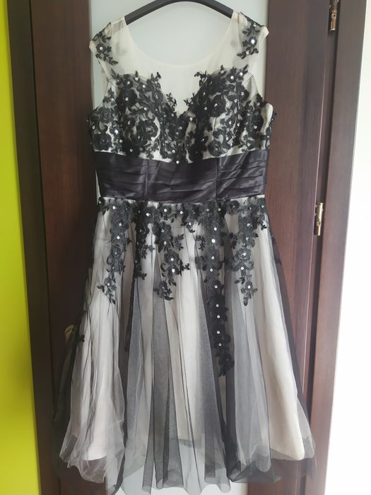 Sukienka 44 XXL czarna beżowa koronka tiul haft GRACE KARIN