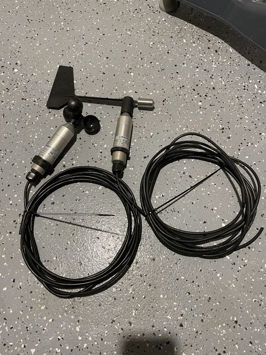 Lambrechtr, profesjonalny elektroniczny czujnik siły wiatru