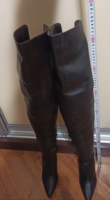 Новые женские сапоги