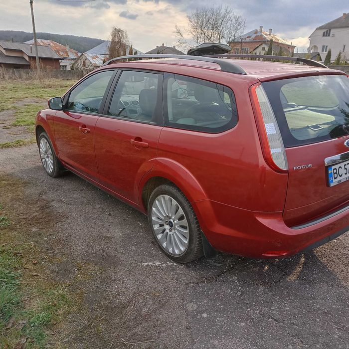 Ford Focus 2, 1.6 MPI TITANIUM