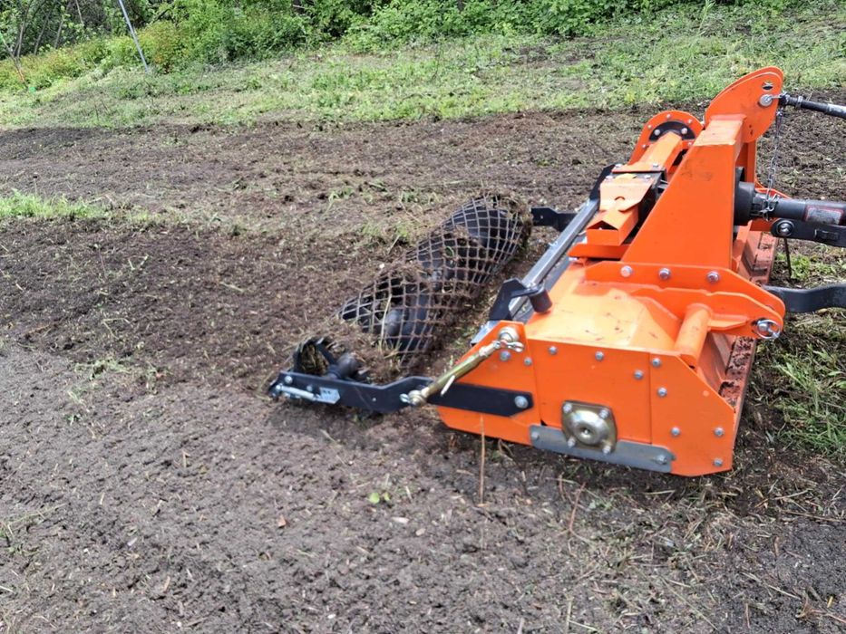 Mini Traktor Kubota / wynajem /usługi: kosiarka, glebogryzarka, pług
