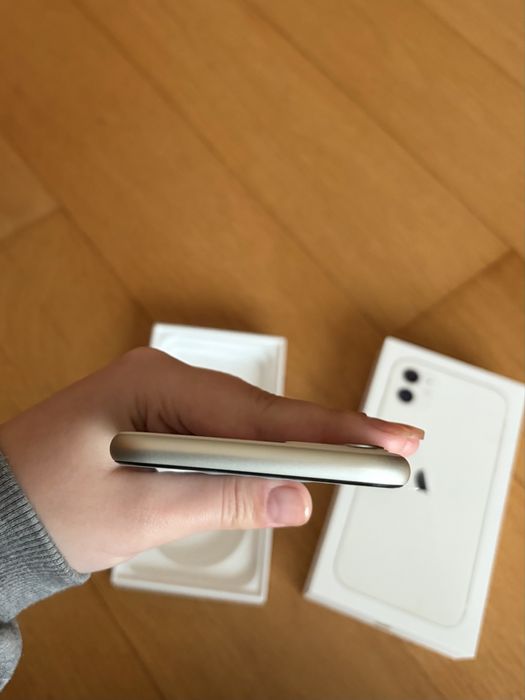 Iphone 11 novo (c/ acessórios)