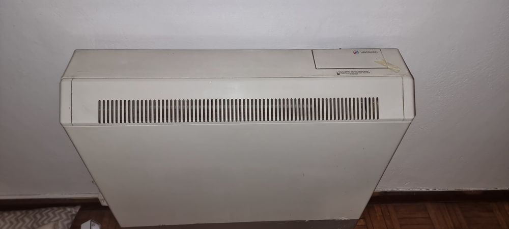 2 Aquecedores/ acumuladores de calor Haverland