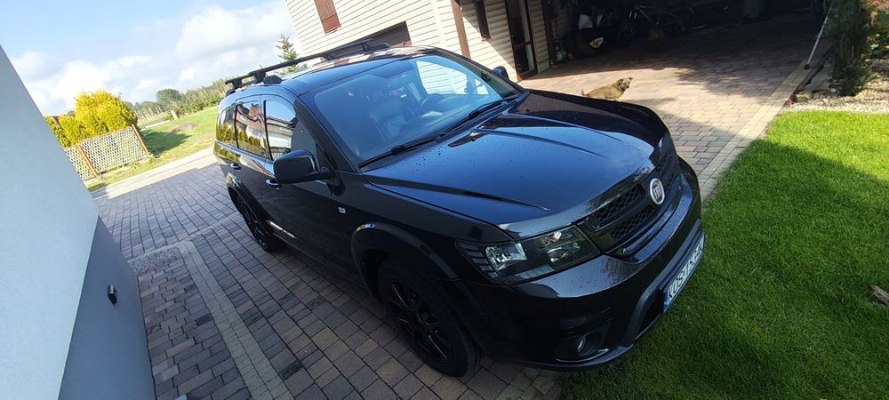 Sprzedam Fiat Freemont 2.0 4x4 Black Code 2015r