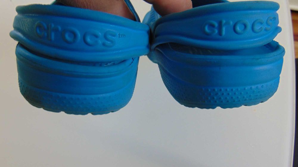 CROCS M2 W4 EUR 33 \34