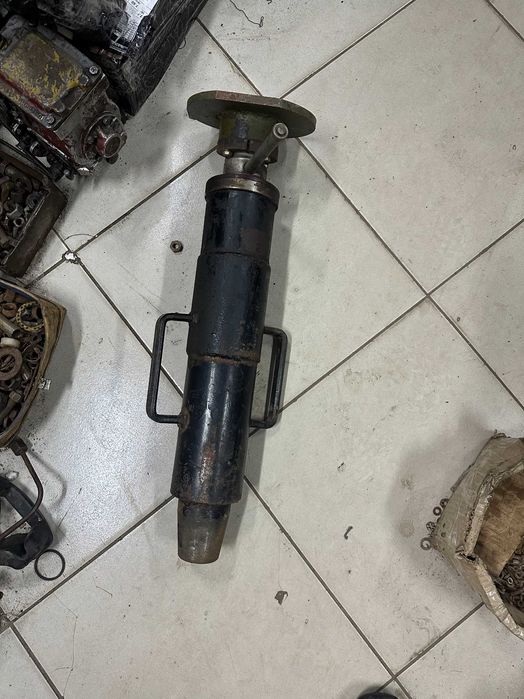 Стойка автокрана новая