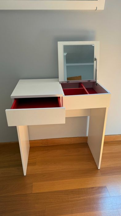 Toucador branco IKEA